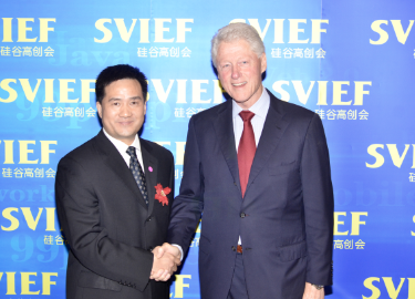 GASME Secretary-General Frank Cao and Former US President Bill Clinton