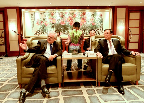 杭州市市长张鸿铭会见全球中小企业联盟代表团