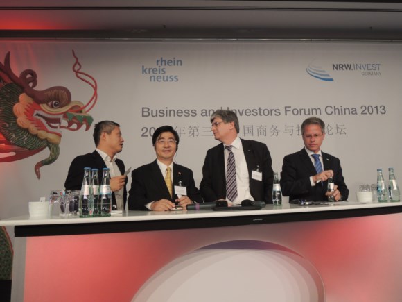 Guests at the China Business and Investment Forum